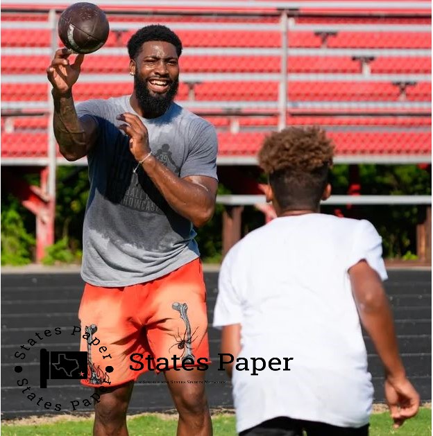 Las Vegas Raiders&#039; Nate Hobbs hosts youth football camp at Waggener High School